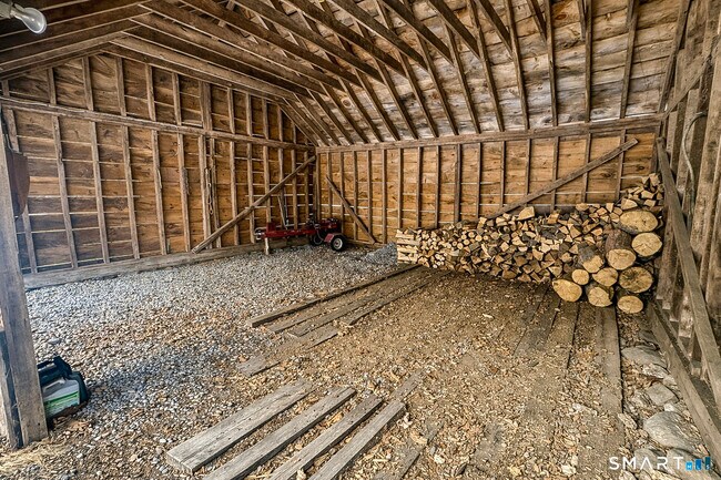 Building Photo - 45 Hoppen Rd