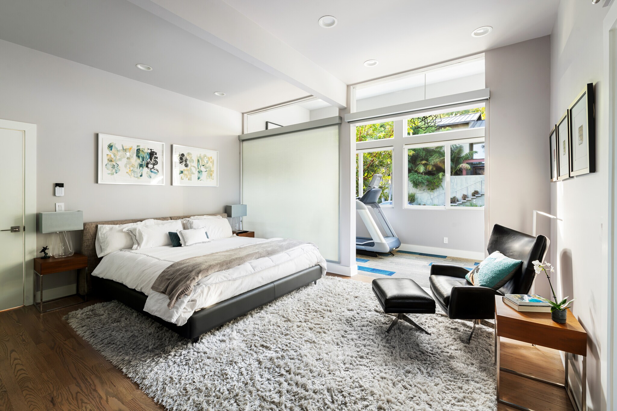 Building Photo - 2344 Banyan Dr