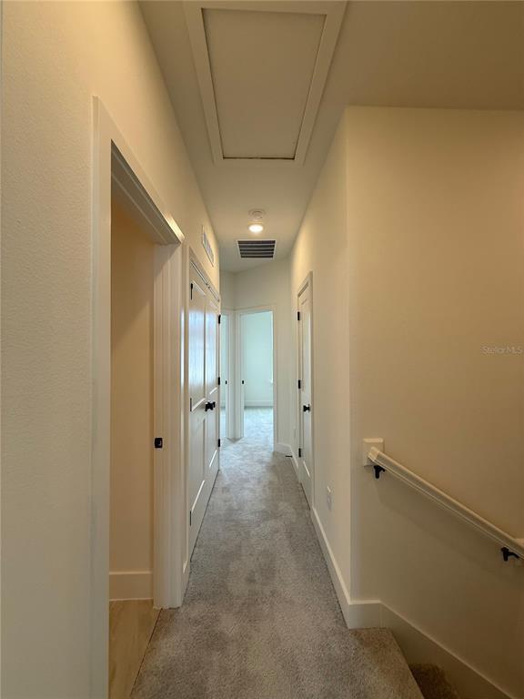 Building Photo - 15051 Groveside Rd