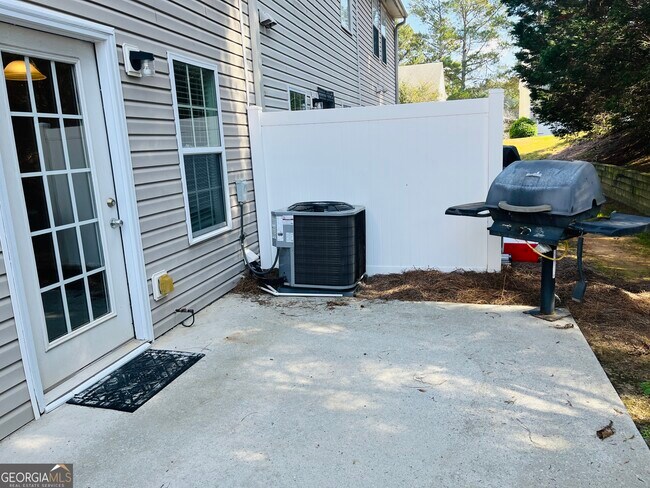 Building Photo - 504 Terrapin Ln