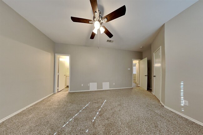 Building Photo - 19710 Twisted Creek Dr