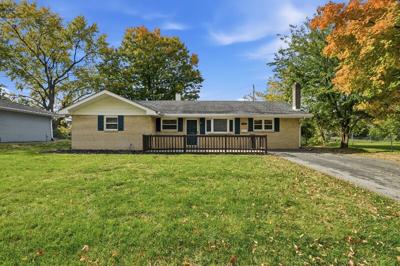 Building Photo - 5104 Elmhurst Dr