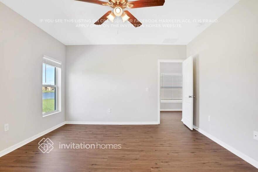 Building Photo - 4514 MacKenzie Way