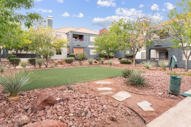 Building Photo - Beautiful fully upgraded 2bd/2ba condo in Boca Park available for immediate move-in!