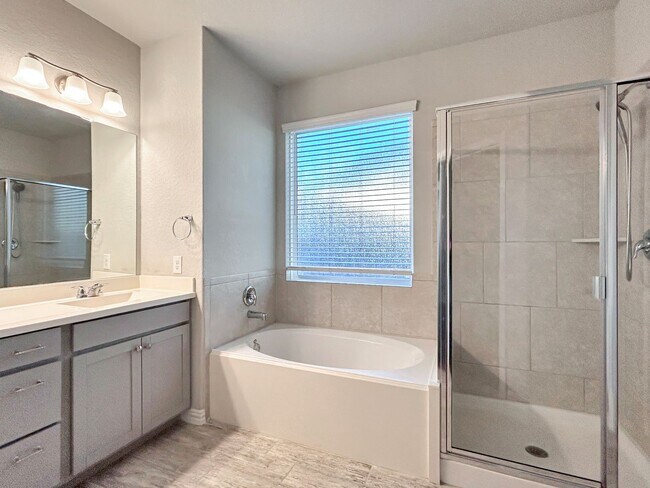 Building Photo - Schertz Stunner Near The Forum & Randolph AFB | Screened Porch + Game Room