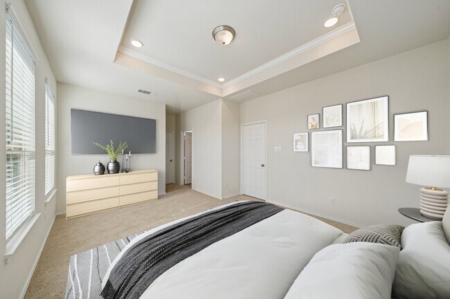 Building Photo - 8604 Hollyoaks Creek Ln