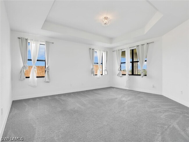 Building Photo - 10008 Chesapeake Bay Dr