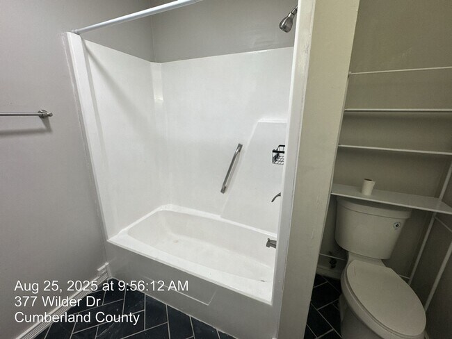 Building Photo - 377 Wilder Dr