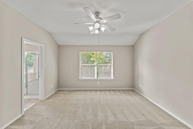 Building Photo - 6318 Veranda Green Trail