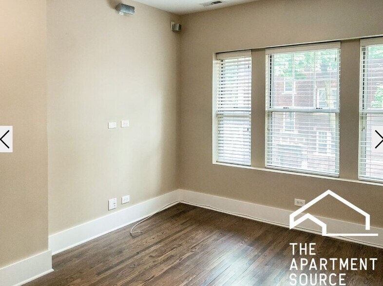 Building Photo - 1849 W Cornelia Ave