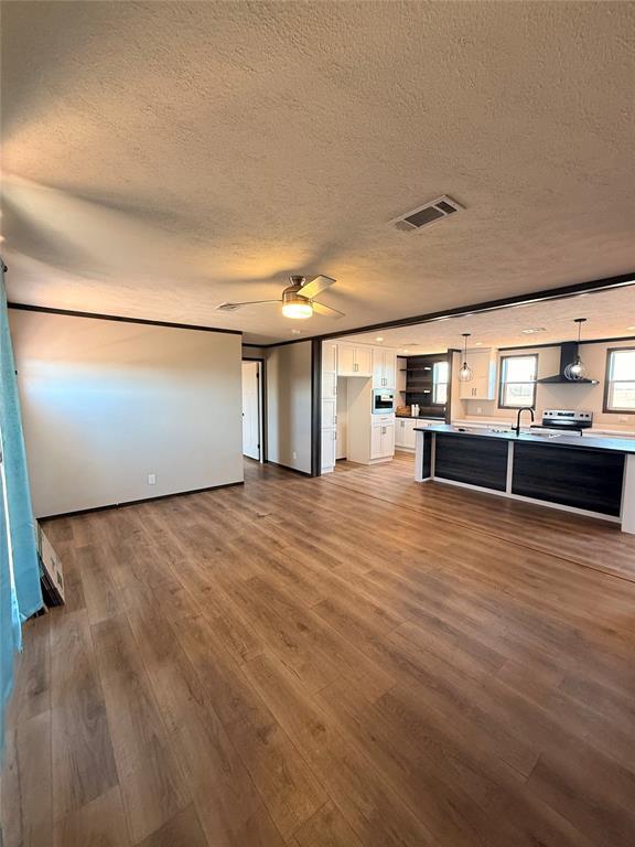 Building Photo - 29191 N 2980 Rd