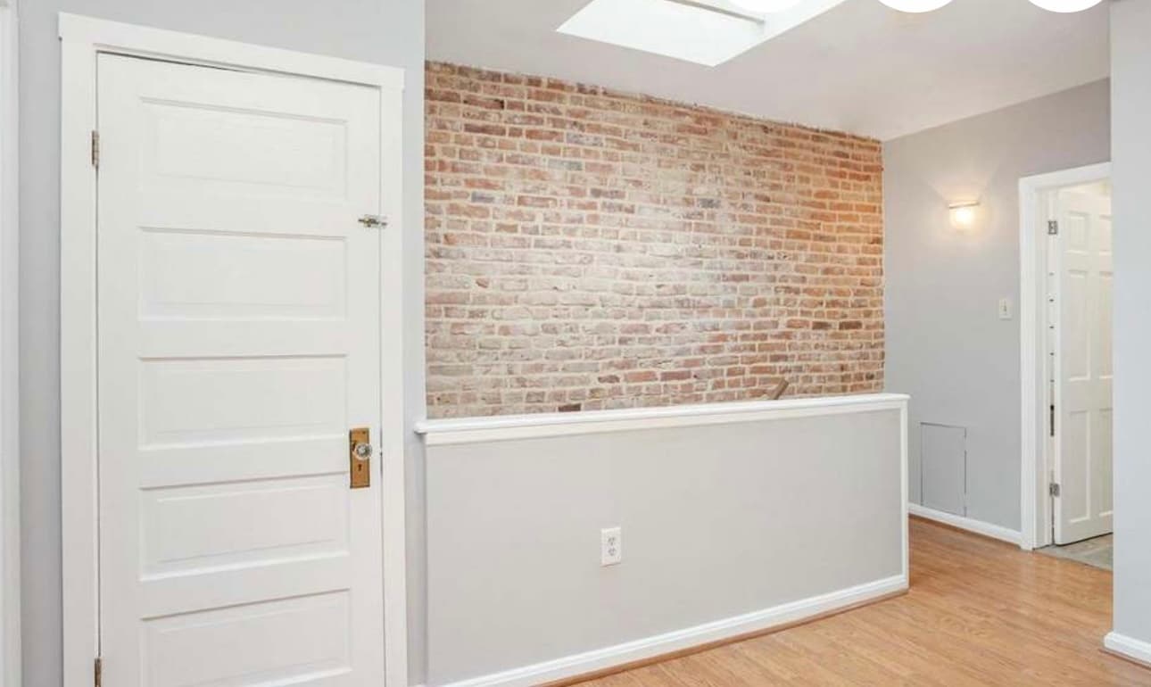 loft - 1011 S Robinson St