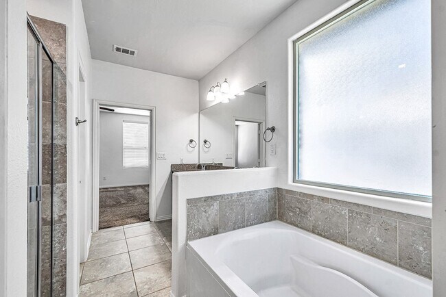 Building Photo - 7017 Kate Reed Dr