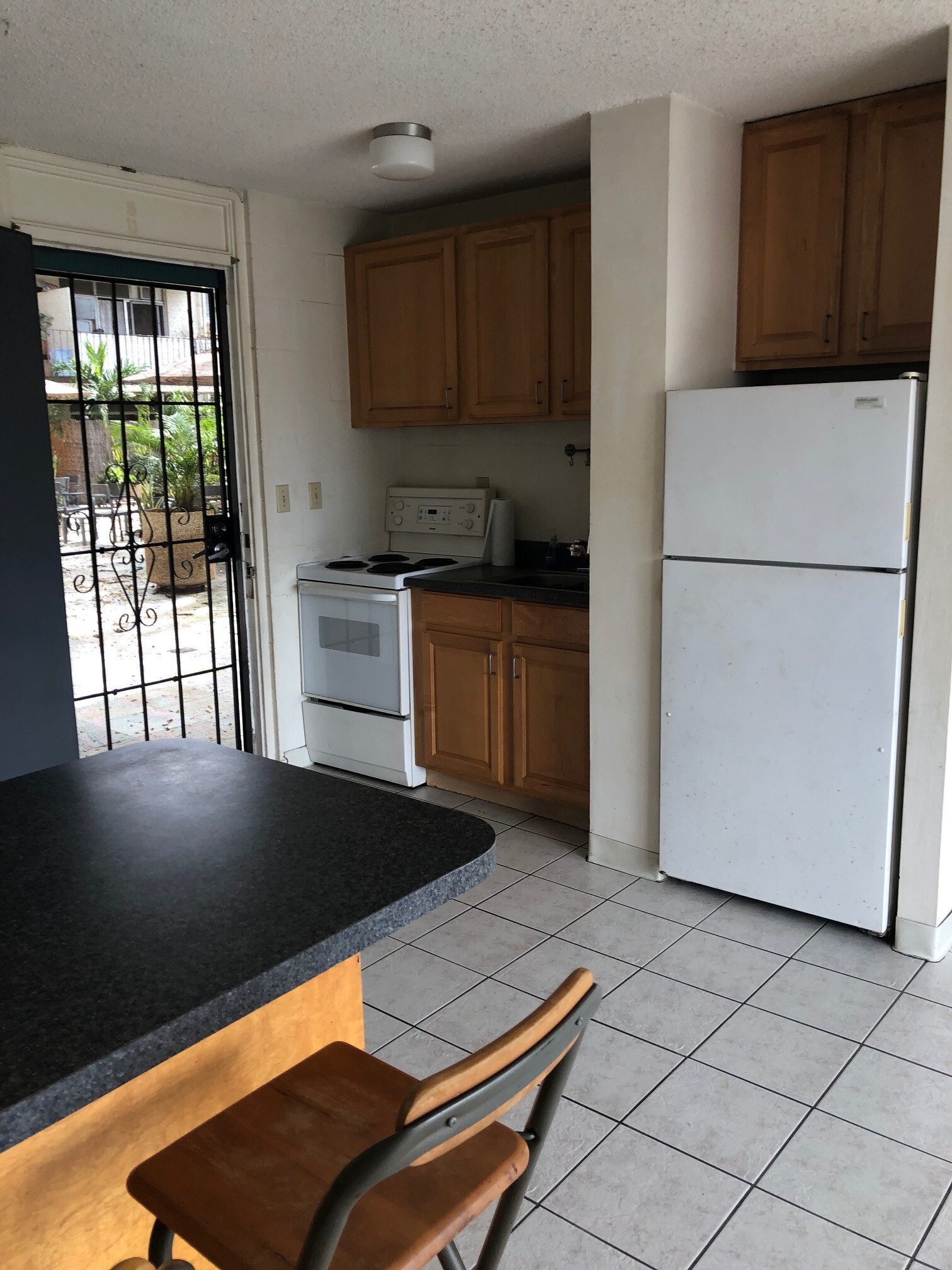 Building Photo - 1914 University Ave