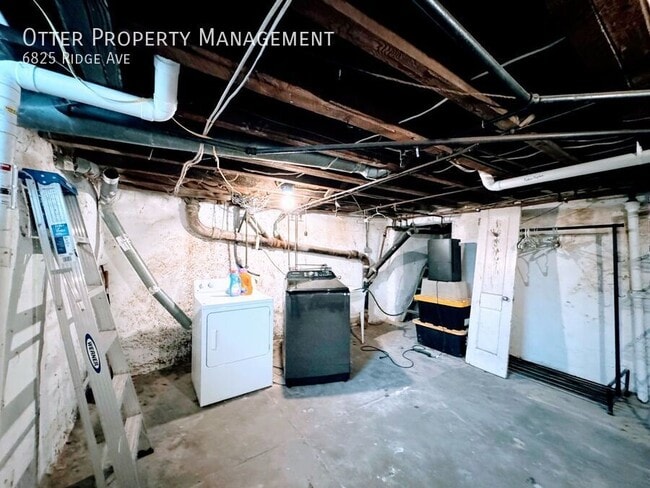 Building Photo - 6825 Ridge Ave