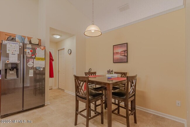 Building Photo - 4393 Pebble Brook Dr