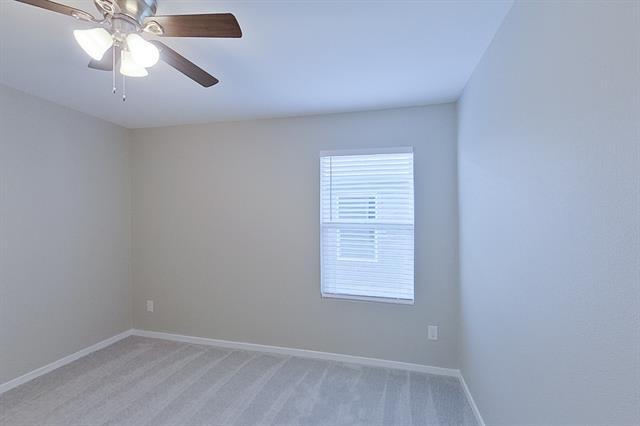 Building Photo - 911 Ponderosa Ln