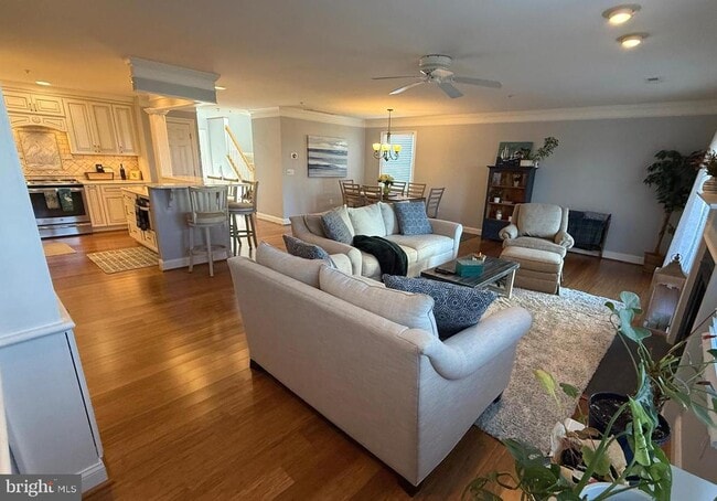 Building Photo - 907 Auckland Way