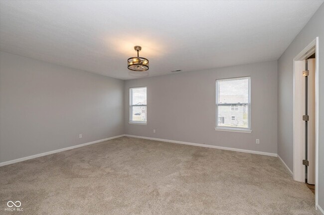 Building Photo - 6792 Highland Way