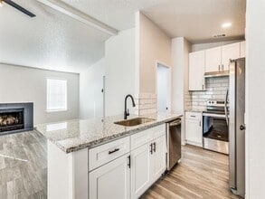 Building Photo - 7457 Tiffany Meadows Ln