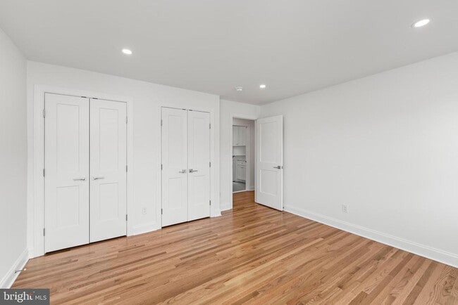 Building Photo - 1213 Clearfield Cir