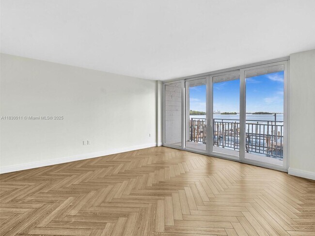 Building Photo - 770 NE 69th St