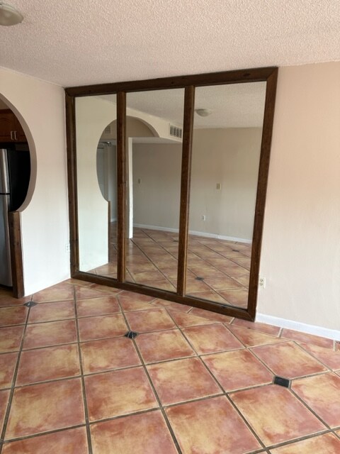 Building Photo - 1300 NE Miami Gardens Dr