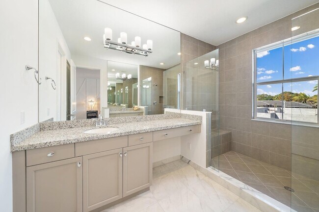 Building Photo - 4925 Pointe Midtown Way