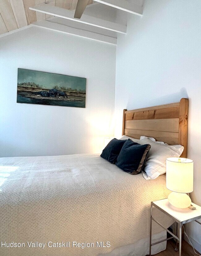 Building Photo - 299 Wittenberg Rd