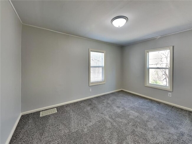 Building Photo - 3300 Welcome Ave N