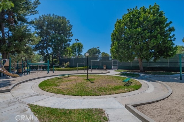 Building Photo - 14252 E Mall St