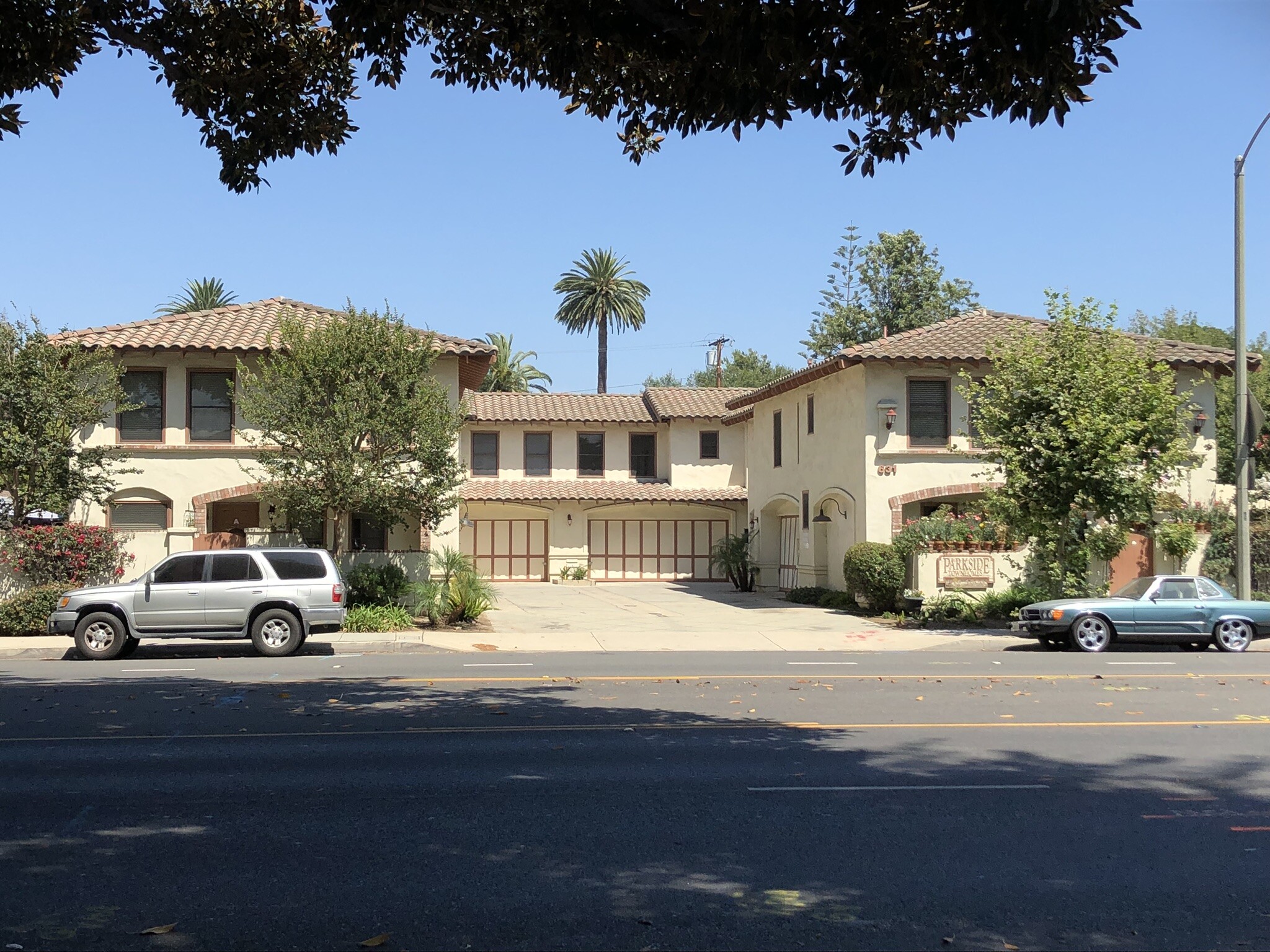 Building Photo - 631 S Glassell St
