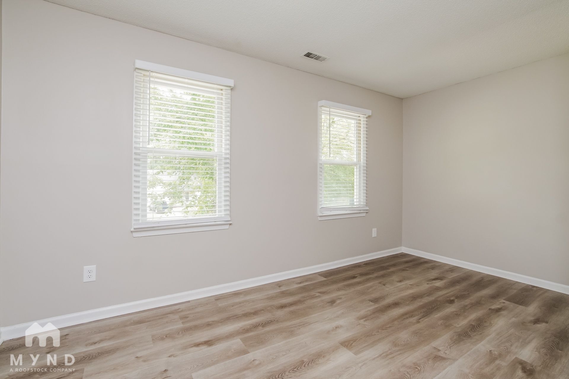 Building Photo - 1720 Winway Dr