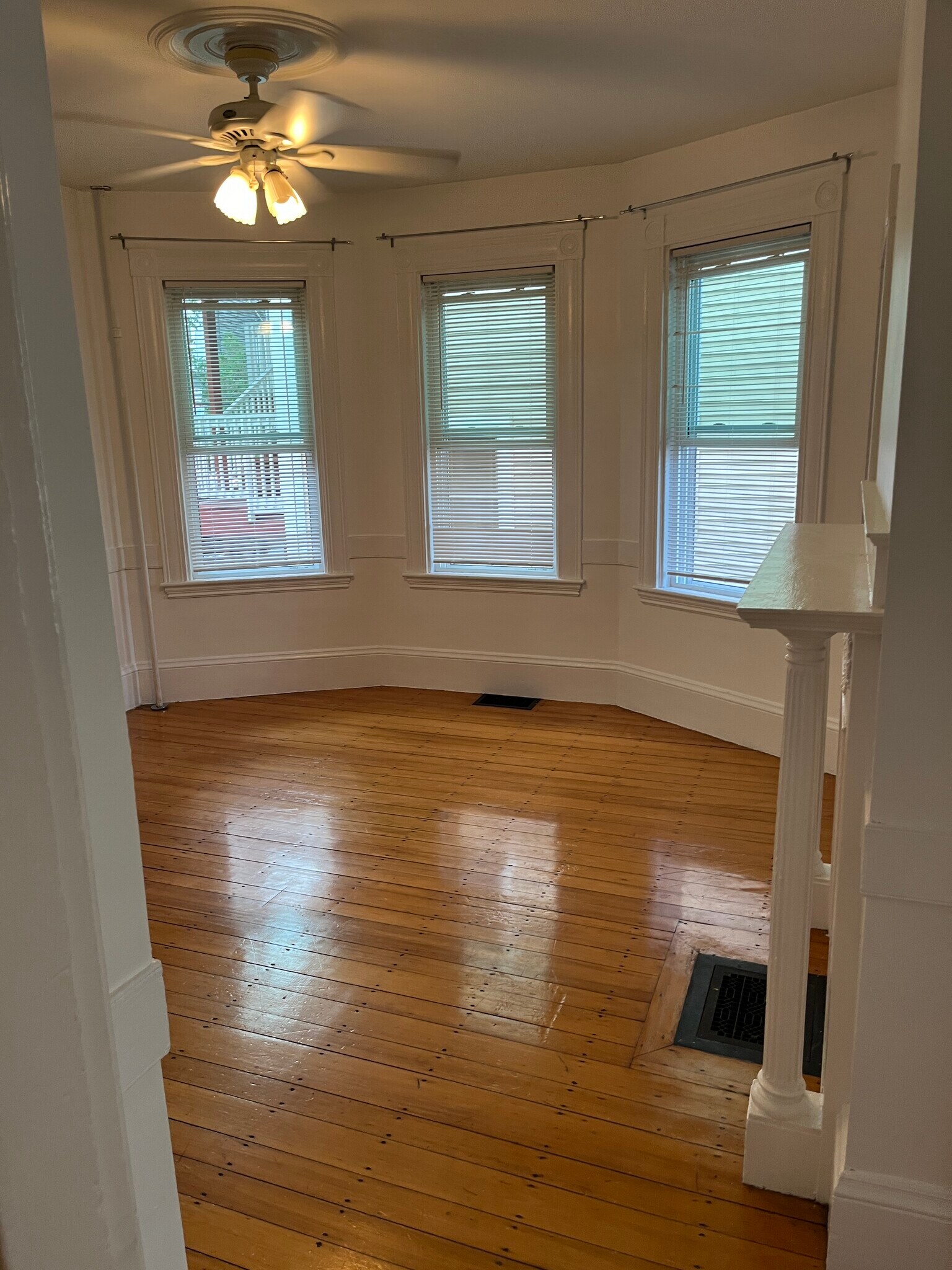 living room - 69 Calumet St