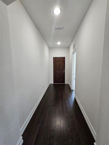 Building Photo - 3105 Euclid Way