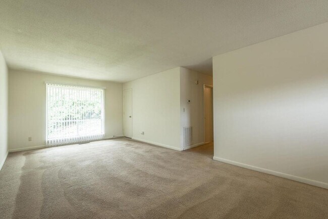 Building Photo - 3408 Gail Dr