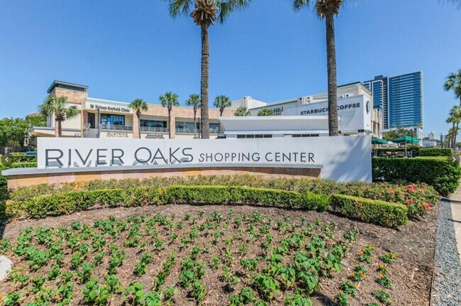 Building Photo - 1201 McDuffie St