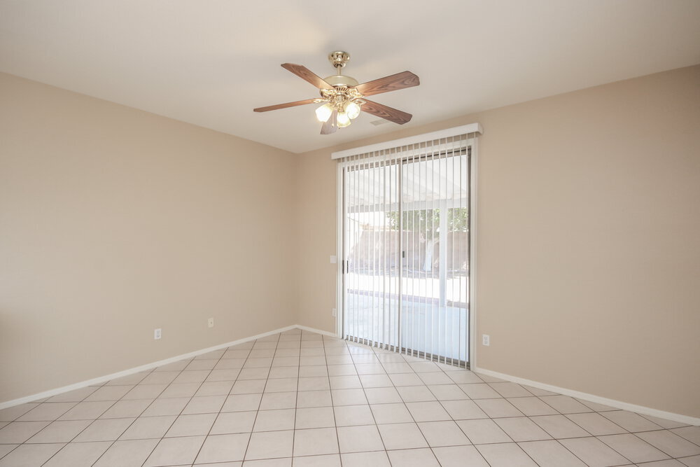 Building Photo - 11170 W Holly St