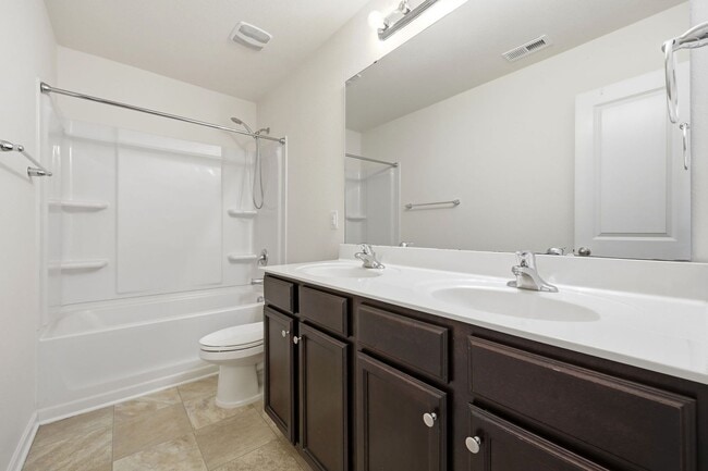 Building Photo - 448 Botanical Ct