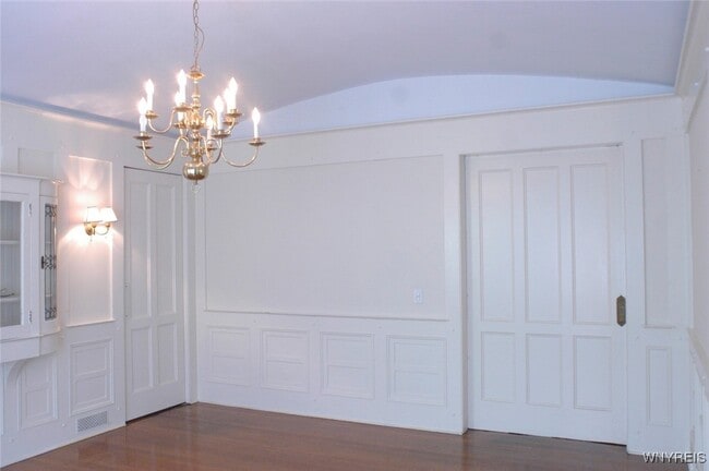 Building Photo - 656 Lafayette Ave