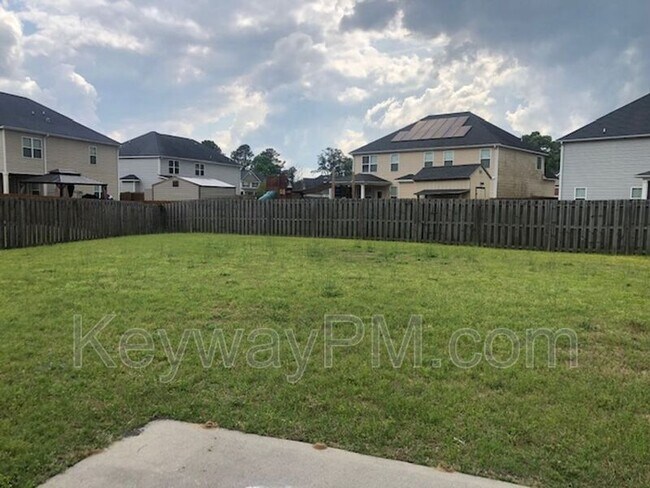 Building Photo - 1203 Derby Ln