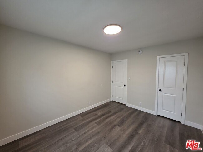 Building Photo - 1411 Innes Pl