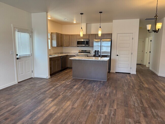 Building Photo - 3138 Platte River Dr