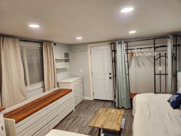 Building Photo - 1321 Myra Ct