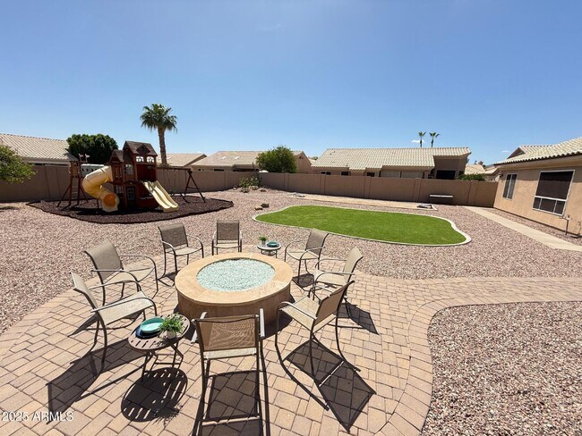 Building Photo - 4413 E Desert Trumpet Rd