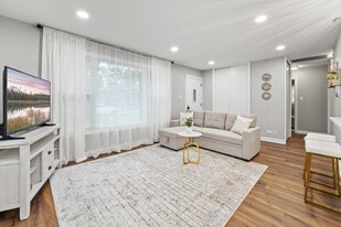 Building Photo - 3712 Wren Ln