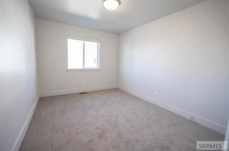 Building Photo - 651 S 2400 W