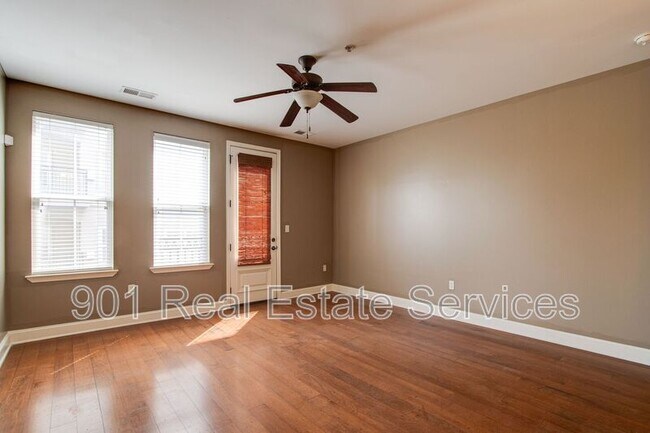 Building Photo - 75 Shoemaker Ct
