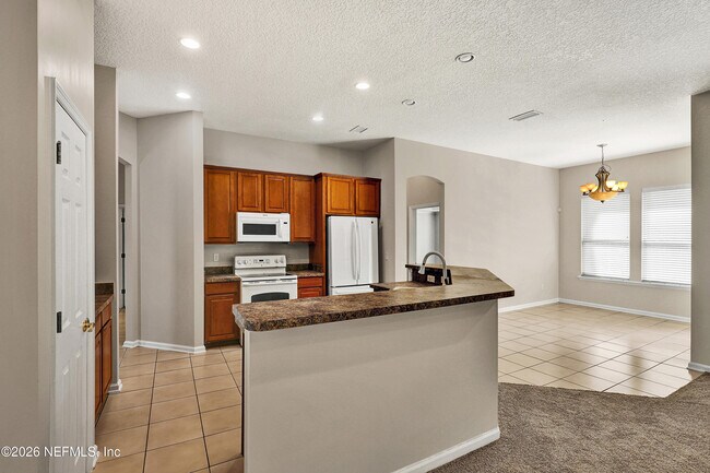 Building Photo - 14422 Christen Dr S