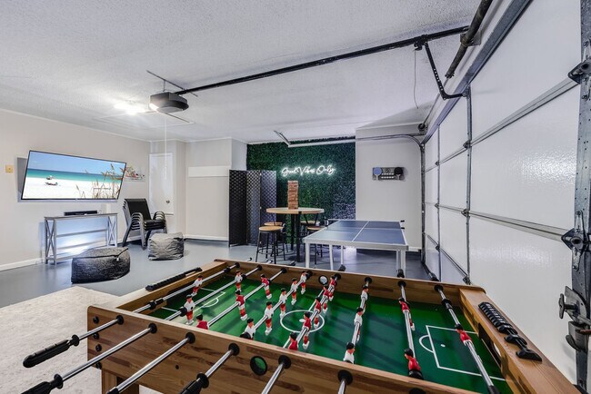 Building Photo - 7326 Winding Star Dr